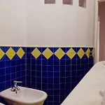 Casa Ruben Appartament 4* ナポリ